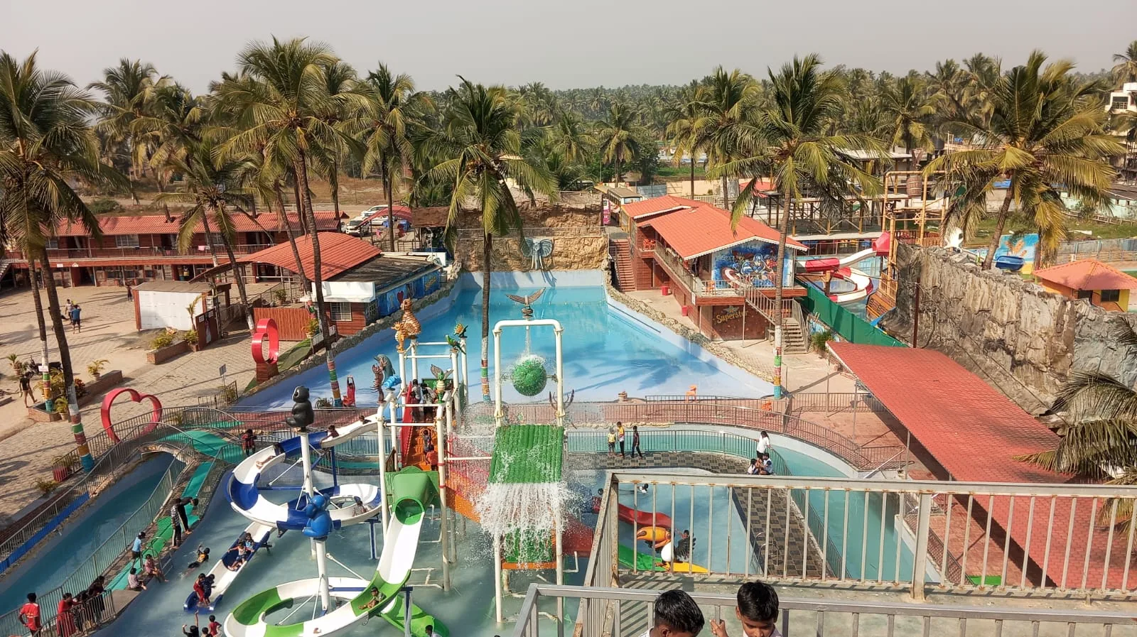 School and Family Picnic Day Outings at Water Parks